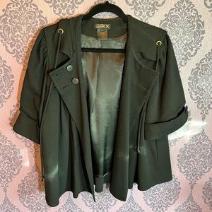 Crop short sleeve jacket with hood